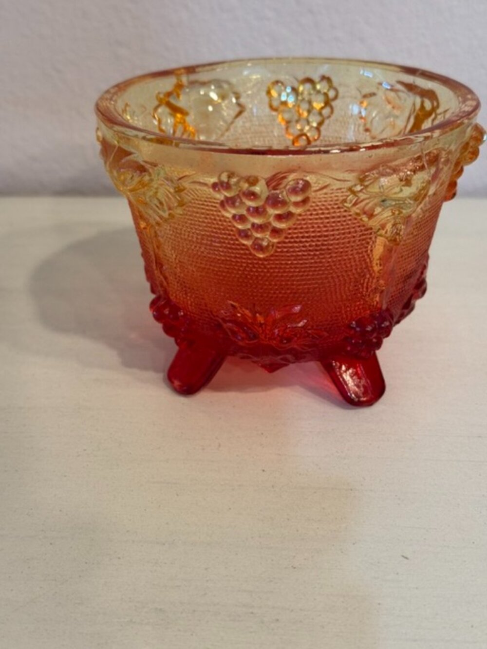 Vintage 1960’s Jeanette Glass Amberina footed bowl